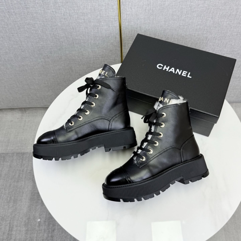 Ch**el boots